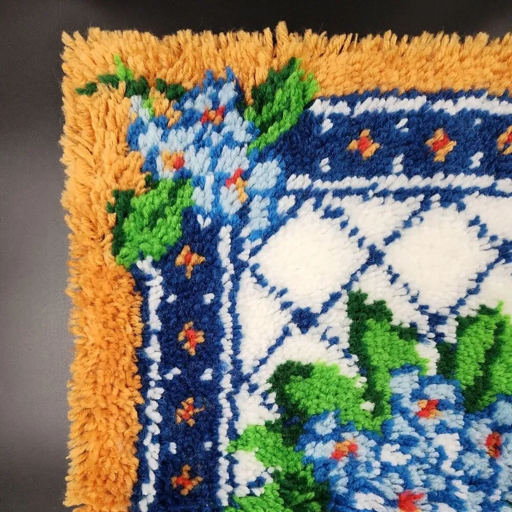 Vintage Completed Latch Hook Rug Flower Rectangle Wall Hanging Cottage Art 27x20